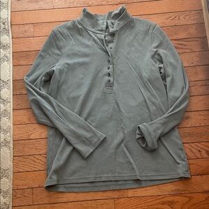 Natural Reflections Gray Ribbed Button-Up Top